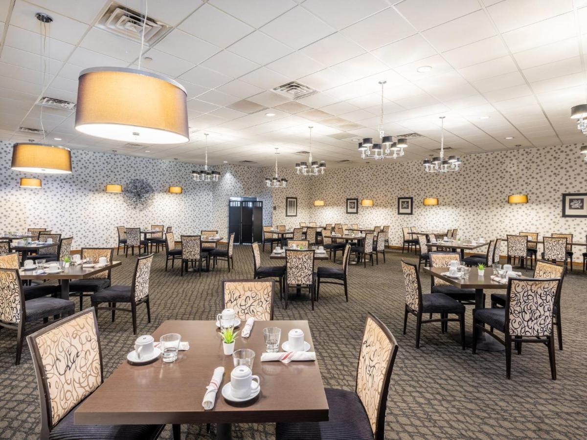Hotel Crowne Plaza South By Ihg Milwaukee