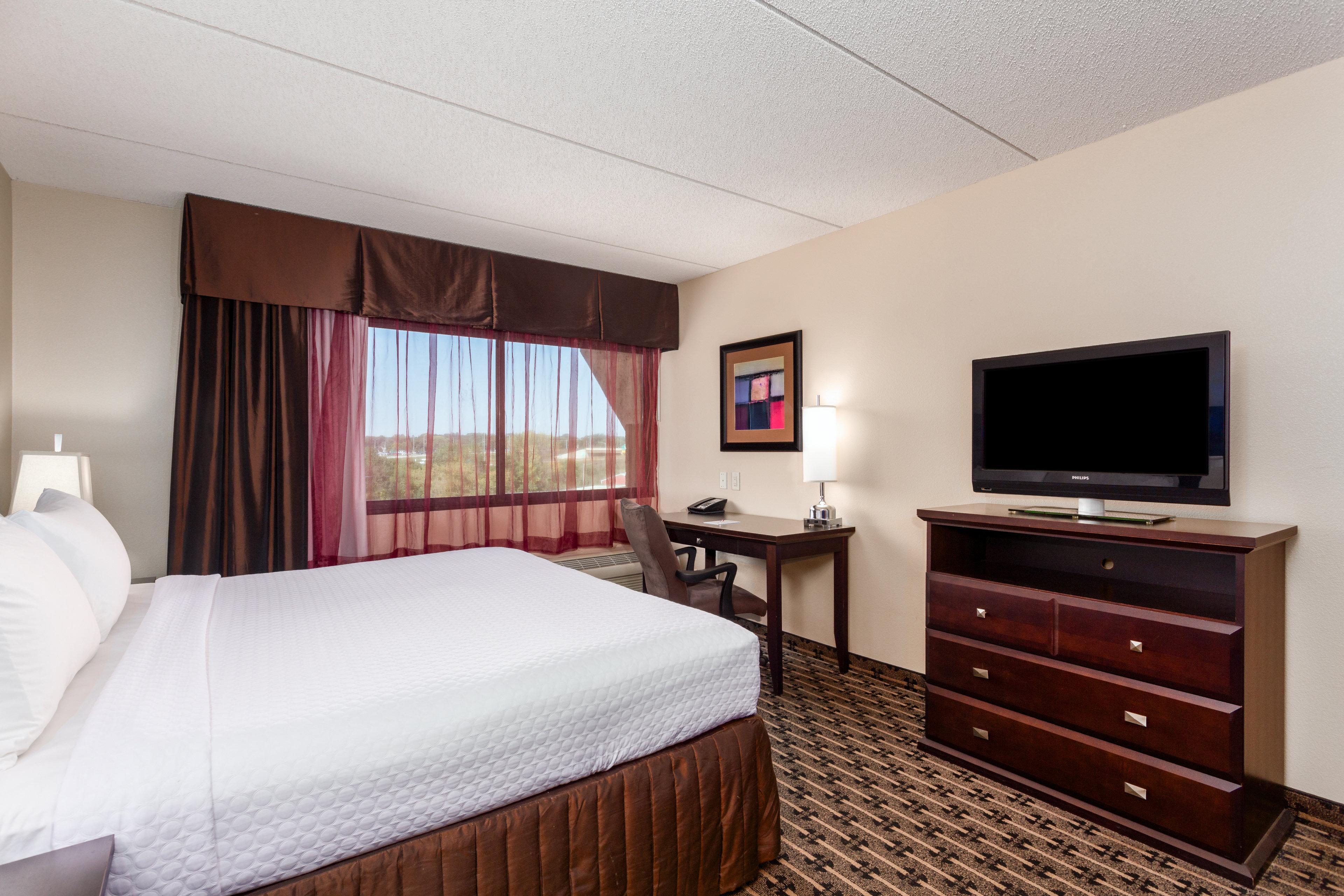 Crowne Plaza South By Ihg Hotel